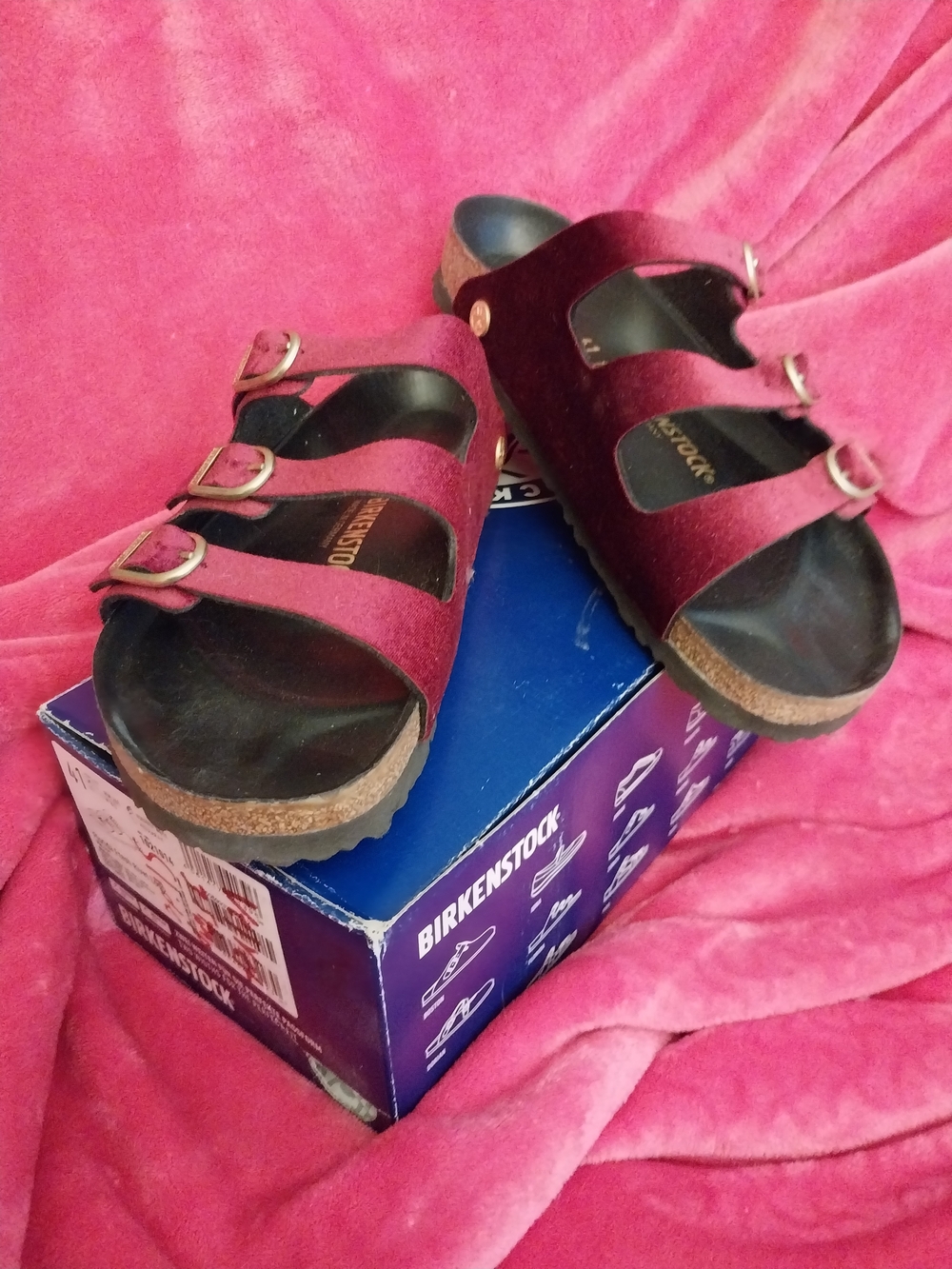 Birkenstock Women's Arizona Three-Strap Sandal - Wine Velvet